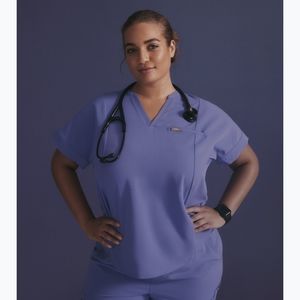 Figs blueberry kisii pleated scrub top size XXL